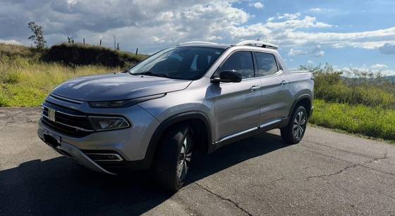FIAT TORO 2.0 16V TURBO DIESEL VOLCANO 4WD AT9